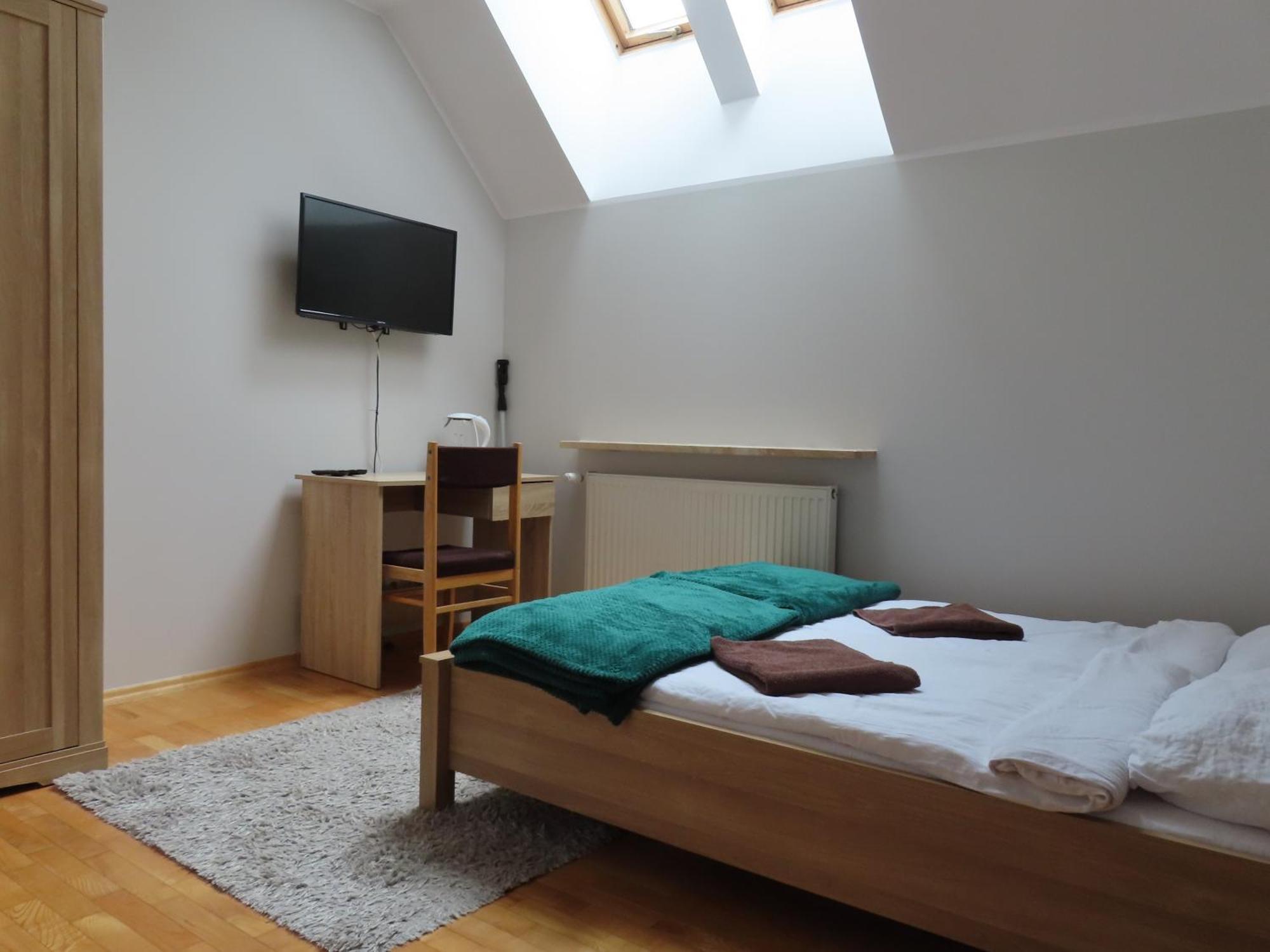 Dobry Zakatek Dom Rekolekcyjny Hotel คอนสแตนชิน-เยซออร์นา ภายนอก รูปภาพ
