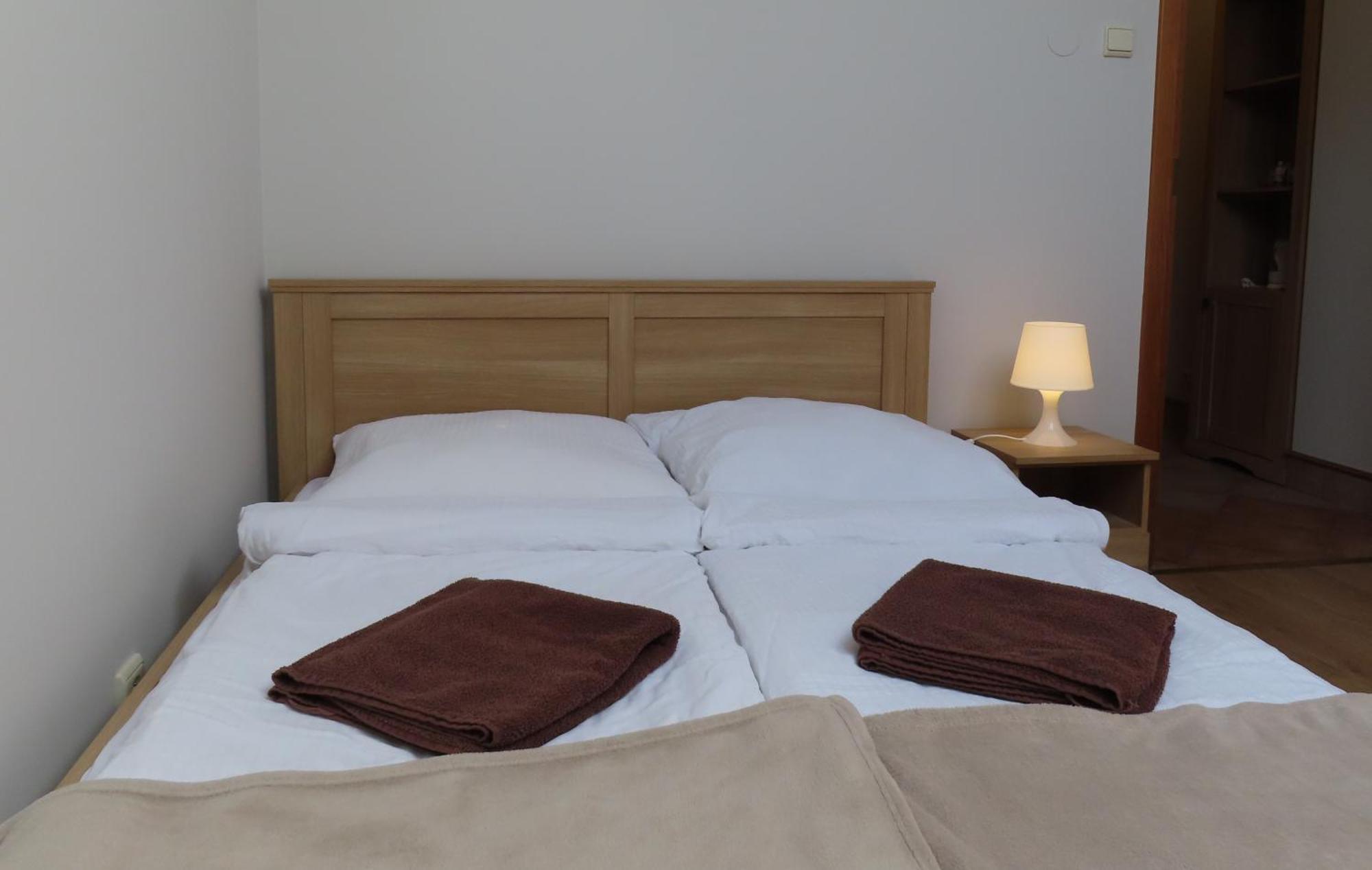 Dobry Zakatek Dom Rekolekcyjny Hotel คอนสแตนชิน-เยซออร์นา ภายนอก รูปภาพ