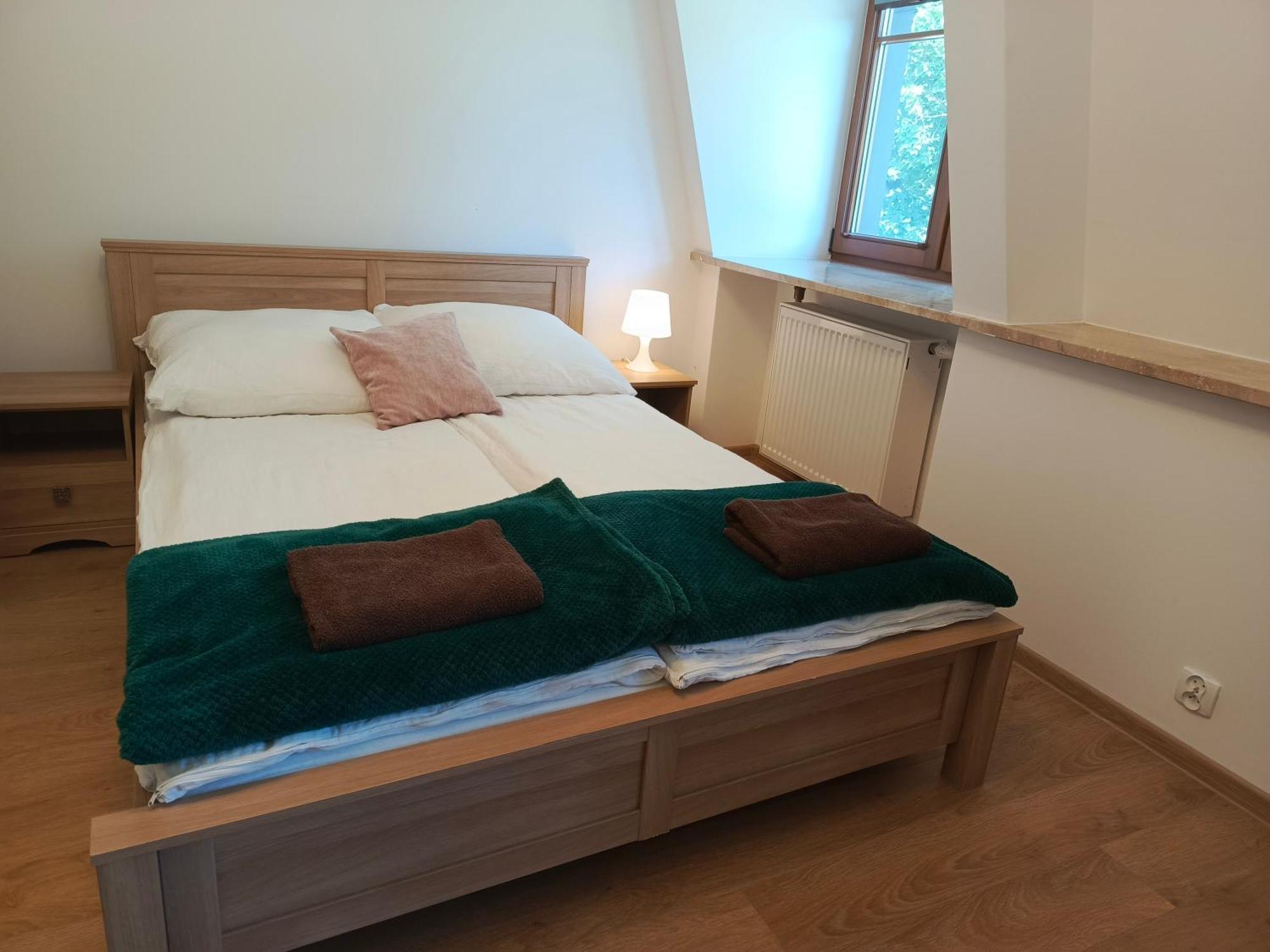 Dobry Zakatek Dom Rekolekcyjny Hotel คอนสแตนชิน-เยซออร์นา ภายนอก รูปภาพ