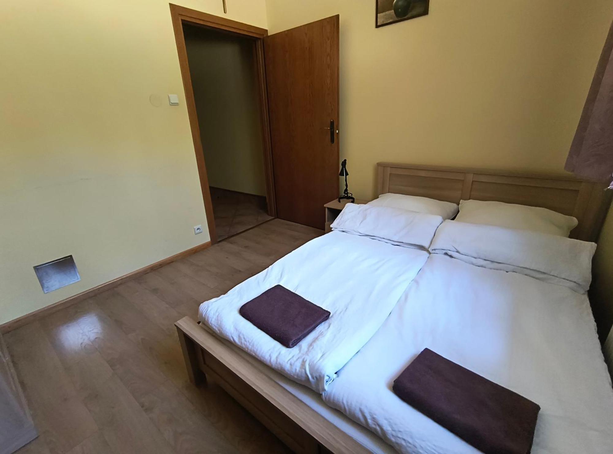 Dobry Zakatek Dom Rekolekcyjny Hotel คอนสแตนชิน-เยซออร์นา ภายนอก รูปภาพ