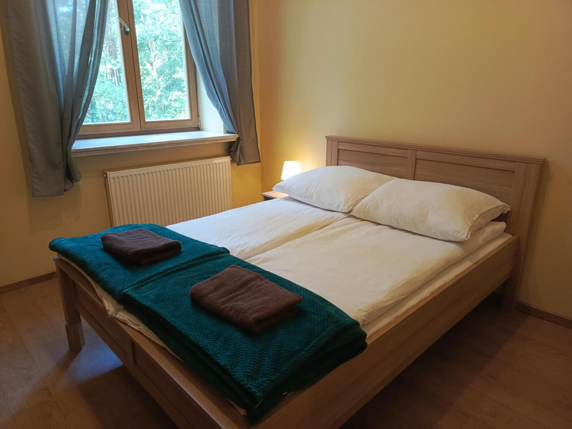 Dobry Zakatek Dom Rekolekcyjny Hotel คอนสแตนชิน-เยซออร์นา ห้อง รูปภาพ